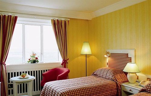 Riverside Park Hotel Macroom Exterior foto
